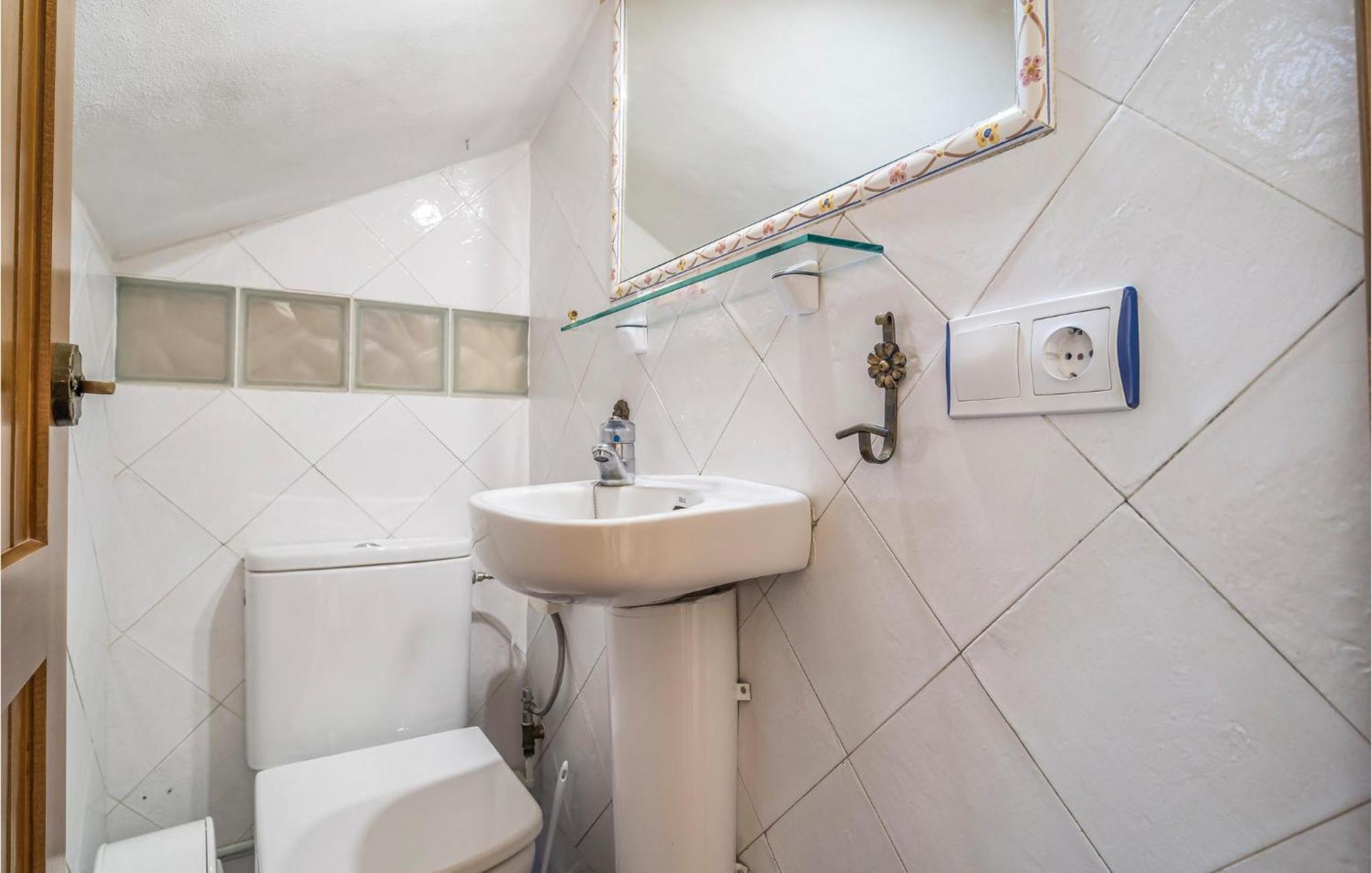 Stunning Home In Gaucin With Wifi Ngoại thất bức ảnh
