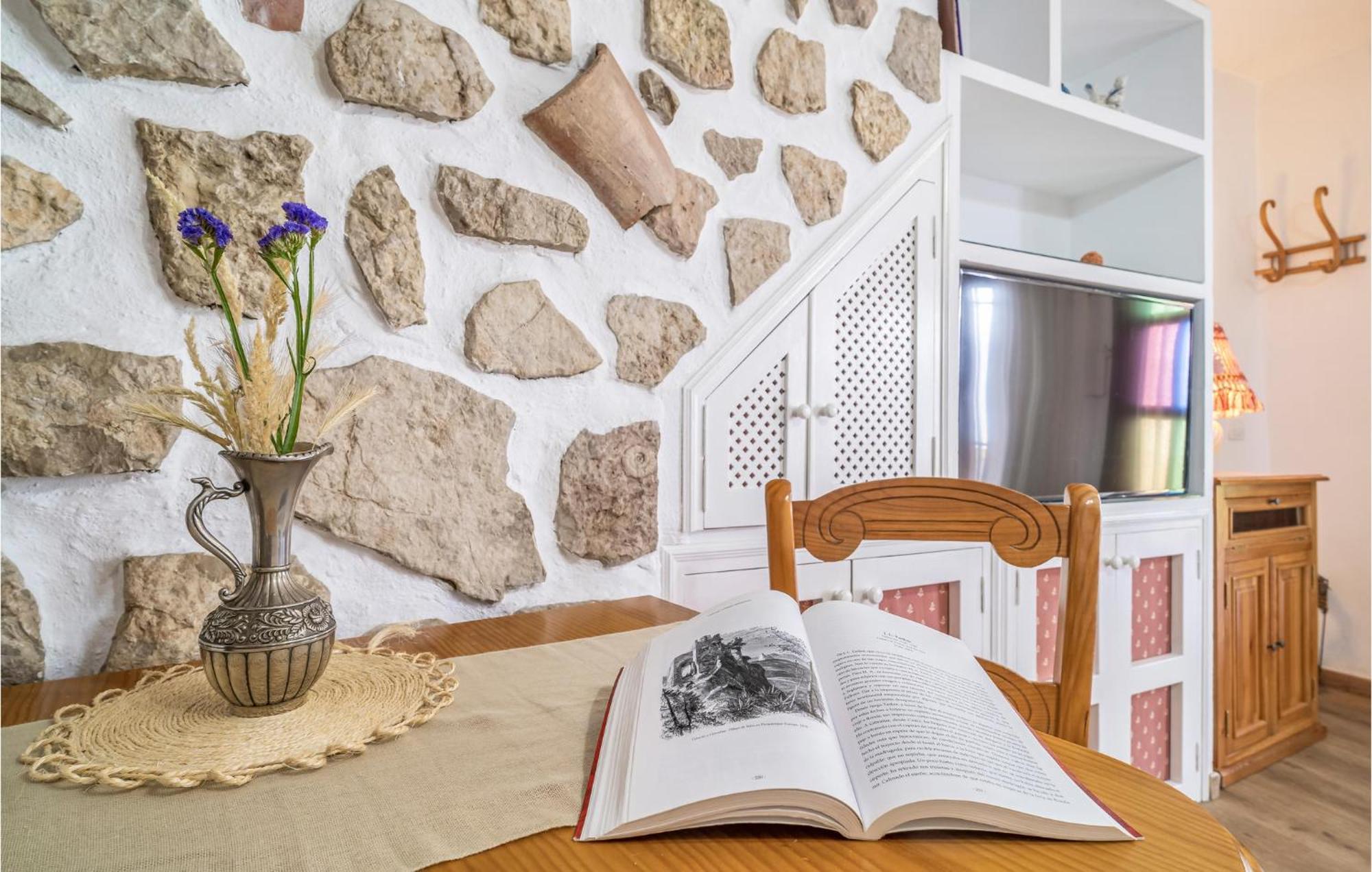 Stunning Home In Gaucin With Wifi Ngoại thất bức ảnh